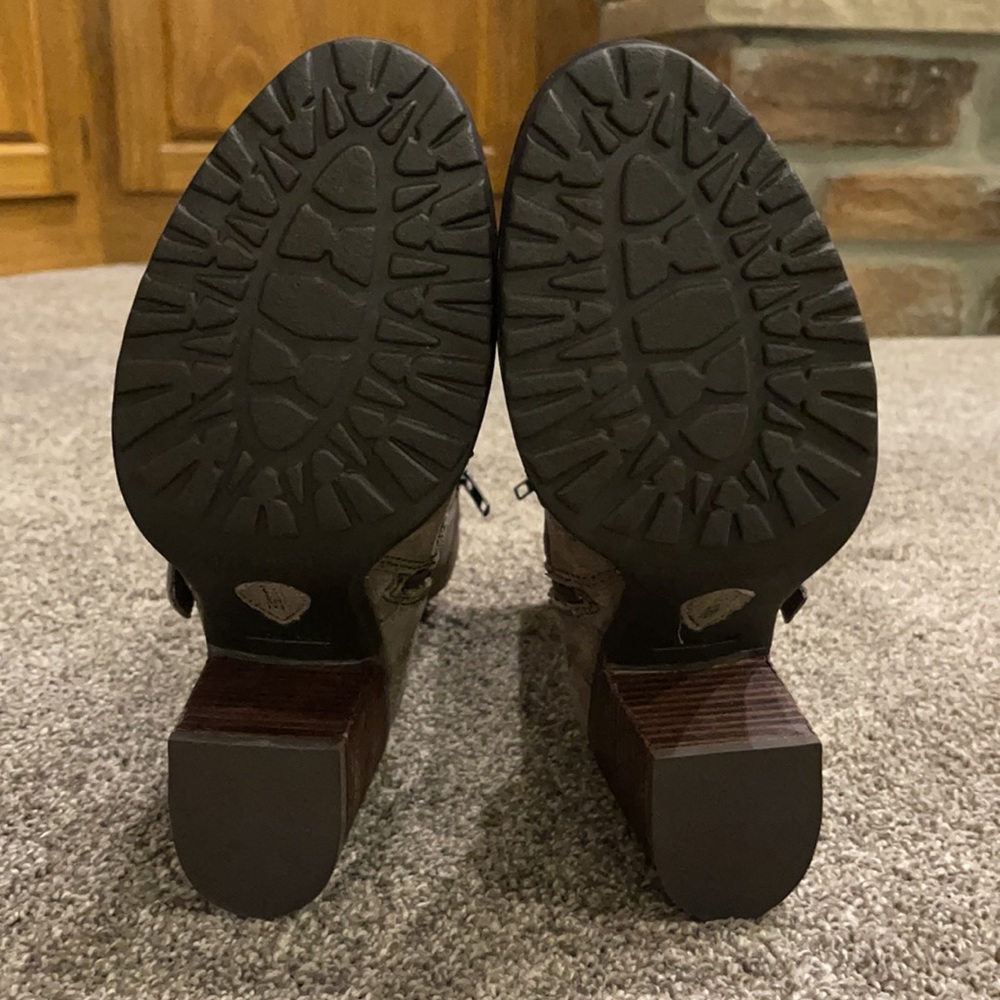 Born Distressed Leather Boots - Picture 5 of 5
